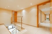 Interior local