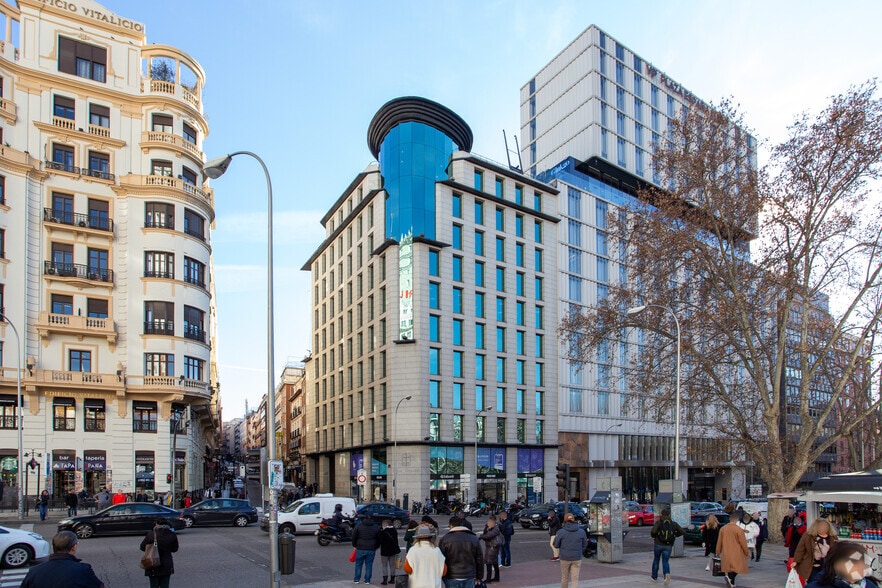 Calle de Leganitos, 47, Madrid, Madrid en alquiler - Foto principal - Imagen 1 de 9