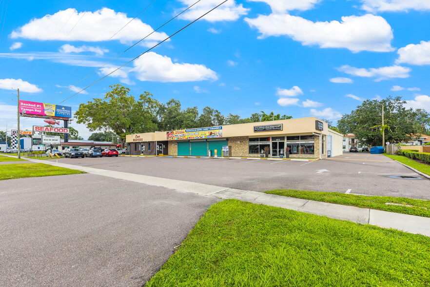 6815-6821 N Dale Mabry Hwy, Tampa, FL en venta - Foto del edificio - Imagen 2 de 16