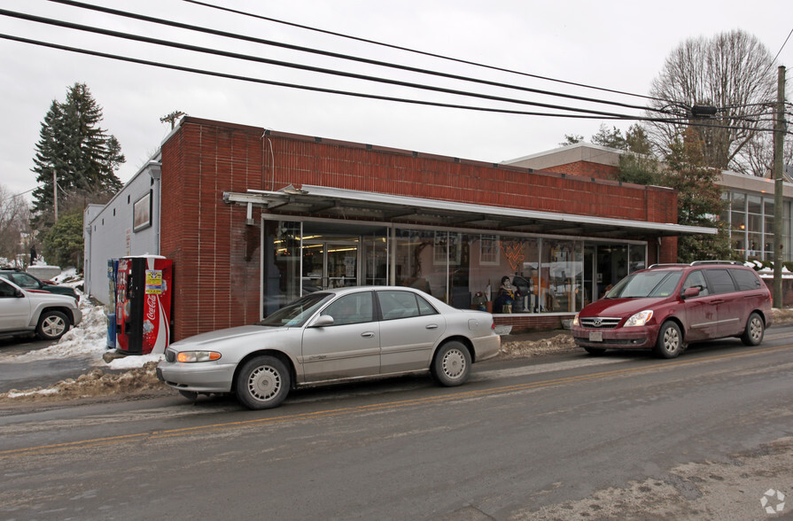 115 W Maple Ave, Fayetteville, WV en alquiler - Foto del edificio - Imagen 2 de 29