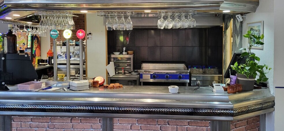 Local en Palamós, Gerona en alquiler - Foto del interior - Imagen 3 de 8