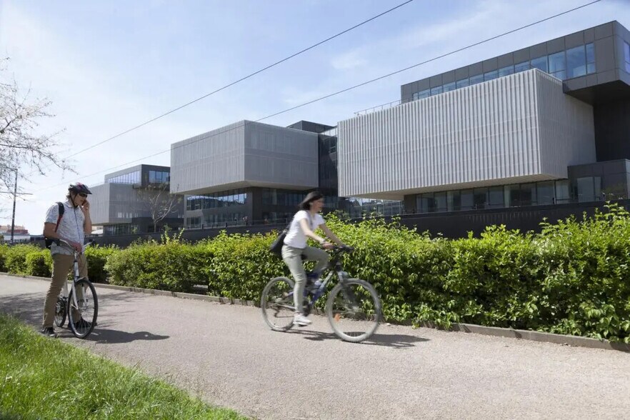 36 Rue Antoine Primat, Villeurbanne en alquiler - Foto del edificio - Imagen 2 de 16