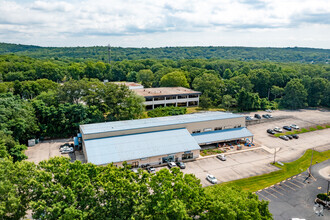 1725 Mendon Rd, Cumberland, RI - VISTA AÉREA  vista de mapa - Image1