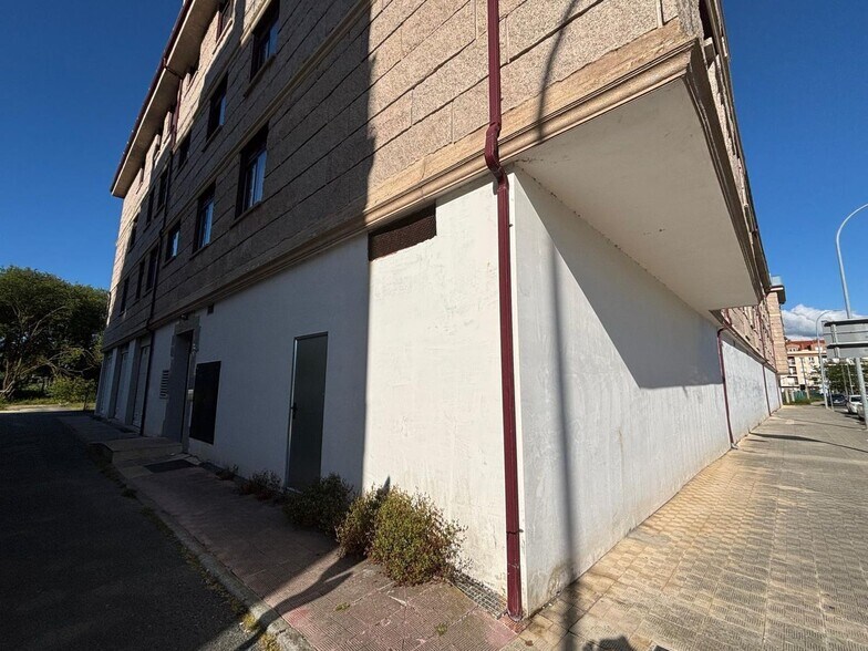 Local en Ares, La Coruna en venta - Foto del edificio - Imagen 3 de 6