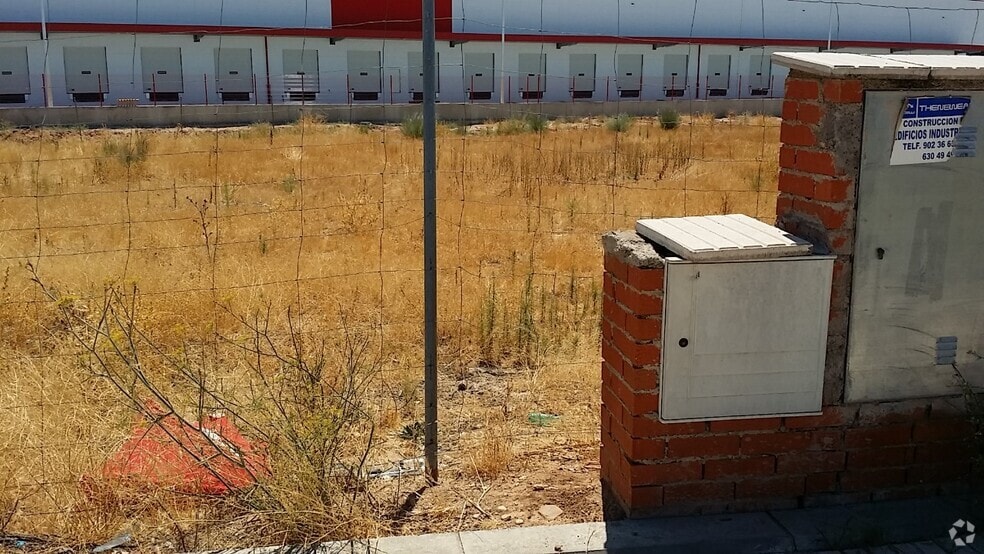 Calle Lope de Vega, 93, San Fernando de Henares, Madrid en venta - Foto del edificio - Imagen 3 de 7