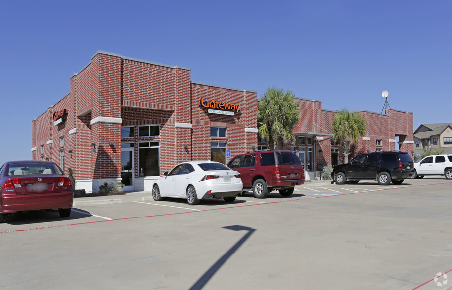 1332 W Highway 287 Byp, Waxahachie, TX en alquiler - Foto del edificio - Imagen 2 de 72