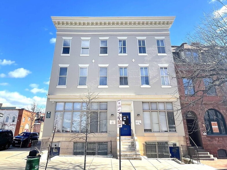 2131 Maryland Ave, Baltimore, MD en venta - Foto del edificio - Imagen 1 de 20