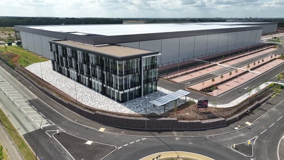 4 Pilot Way, Ansty en alquiler - Vídeo de anuncio comercial - Imagen 3 de 27