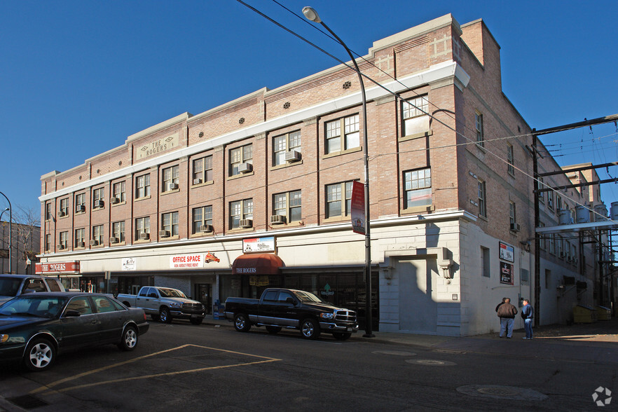 545 Shoup Ave, Idaho Falls, ID en alquiler - Foto del edificio - Imagen 2 de 8