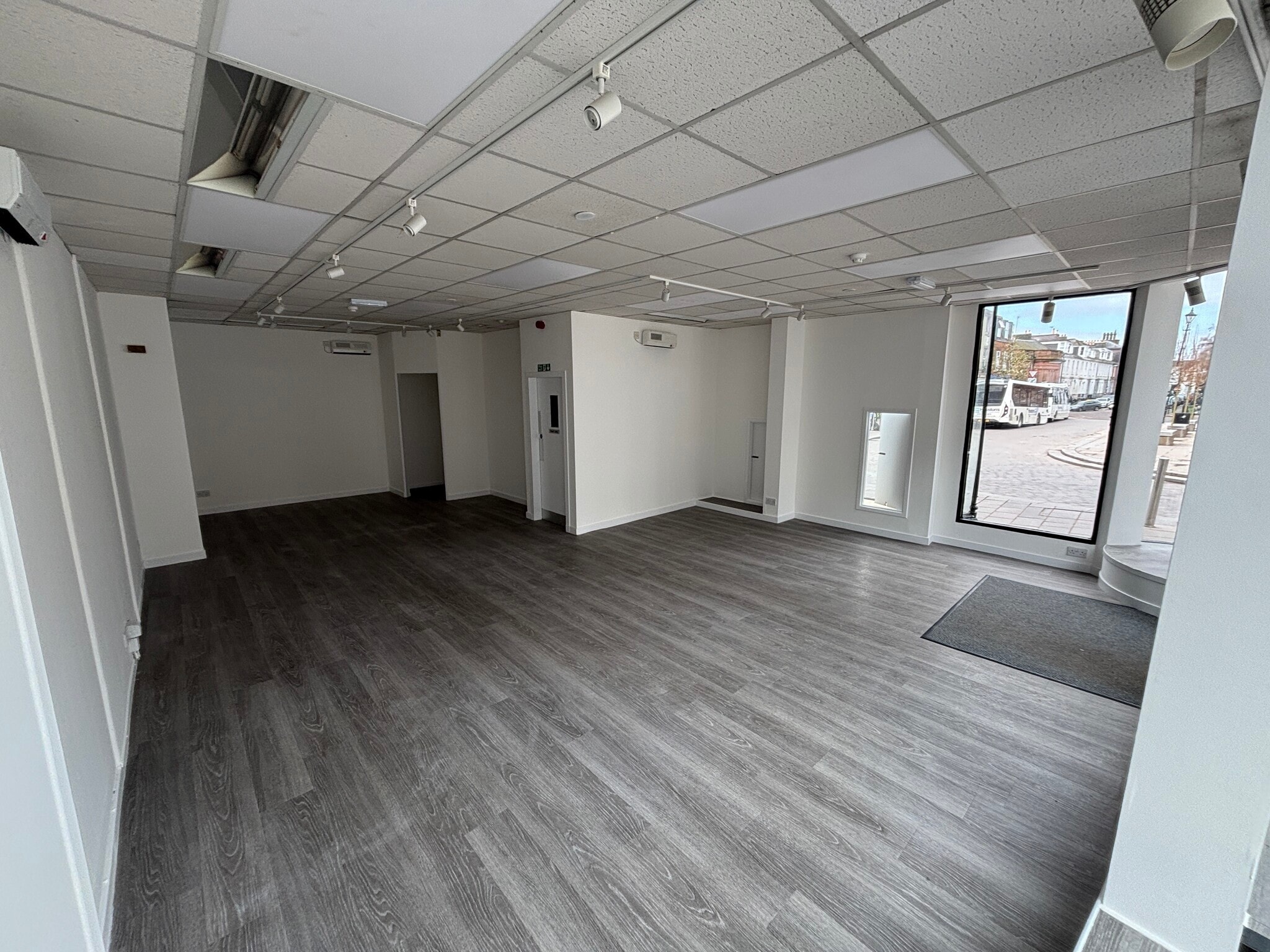 197 High St, Dumfries en alquiler Foto del interior- Imagen 1 de 3