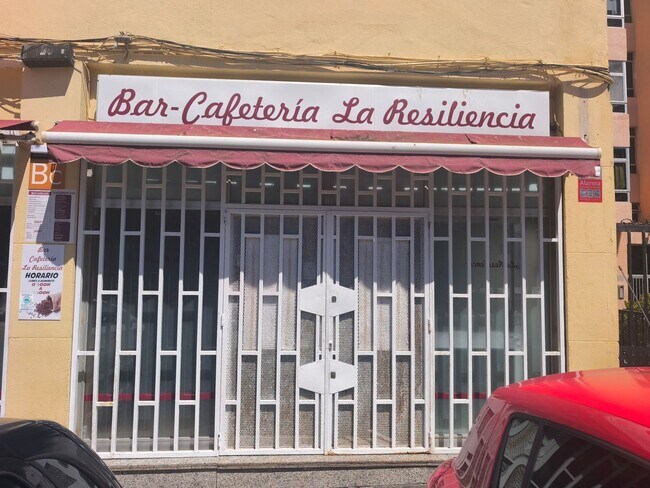Más detalles de Calle Diego Betancor Suárez, 6, Las Palmas de Gran Canaria - Local en venta
