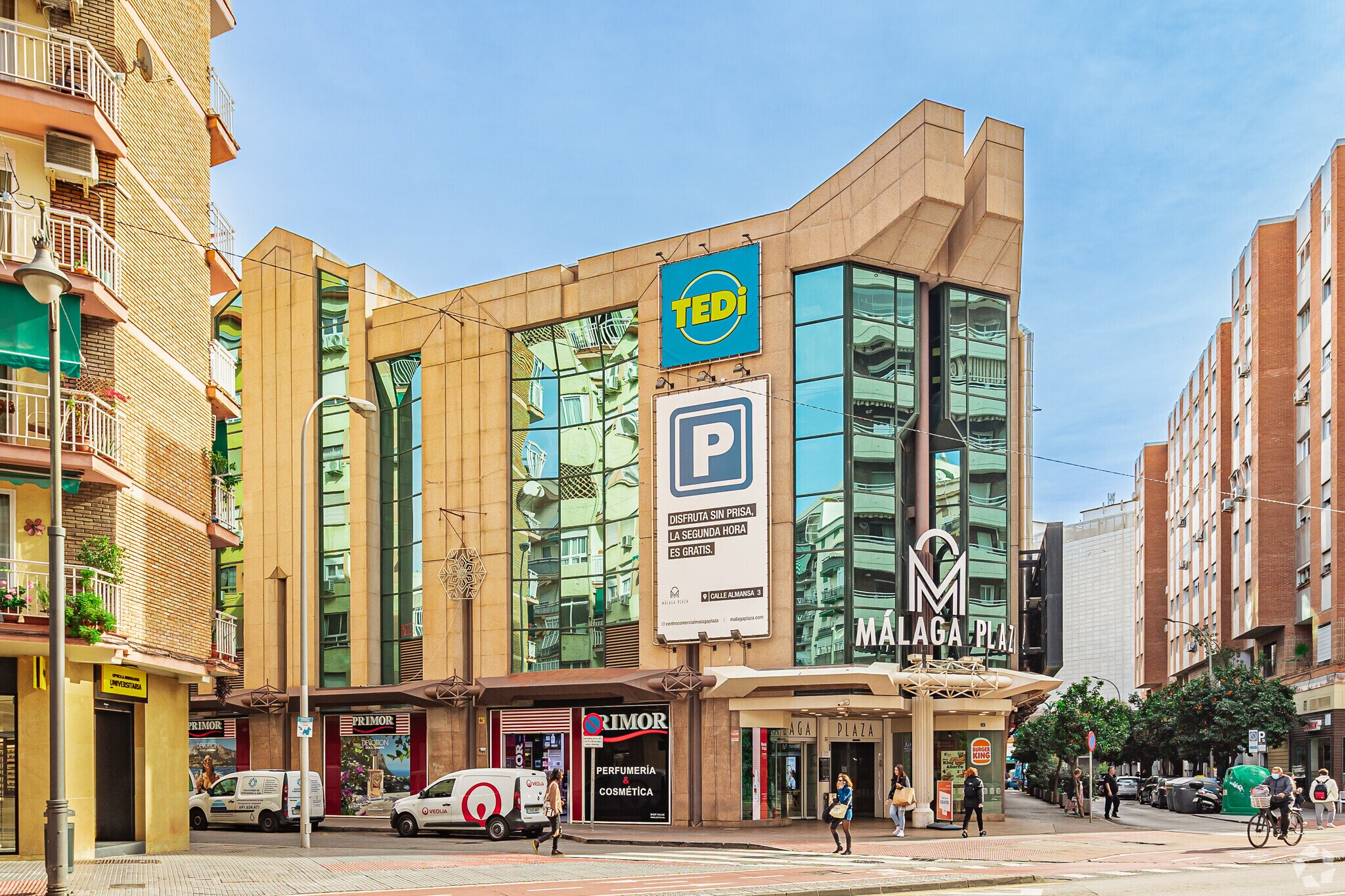 Calle Armengual de la Mota, 12, Málaga, Málaga en alquiler Foto principal- Imagen 1 de 5