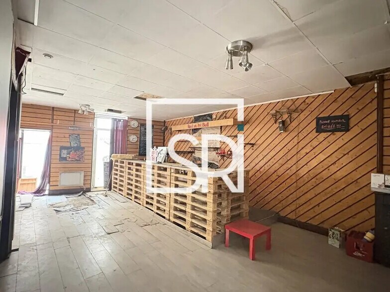 Local en Clermont-Ferrand en venta - Foto del interior - Imagen 2 de 10