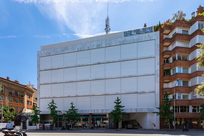 Más detalles de Via Augusta, Barcelona - Oficina en alquiler