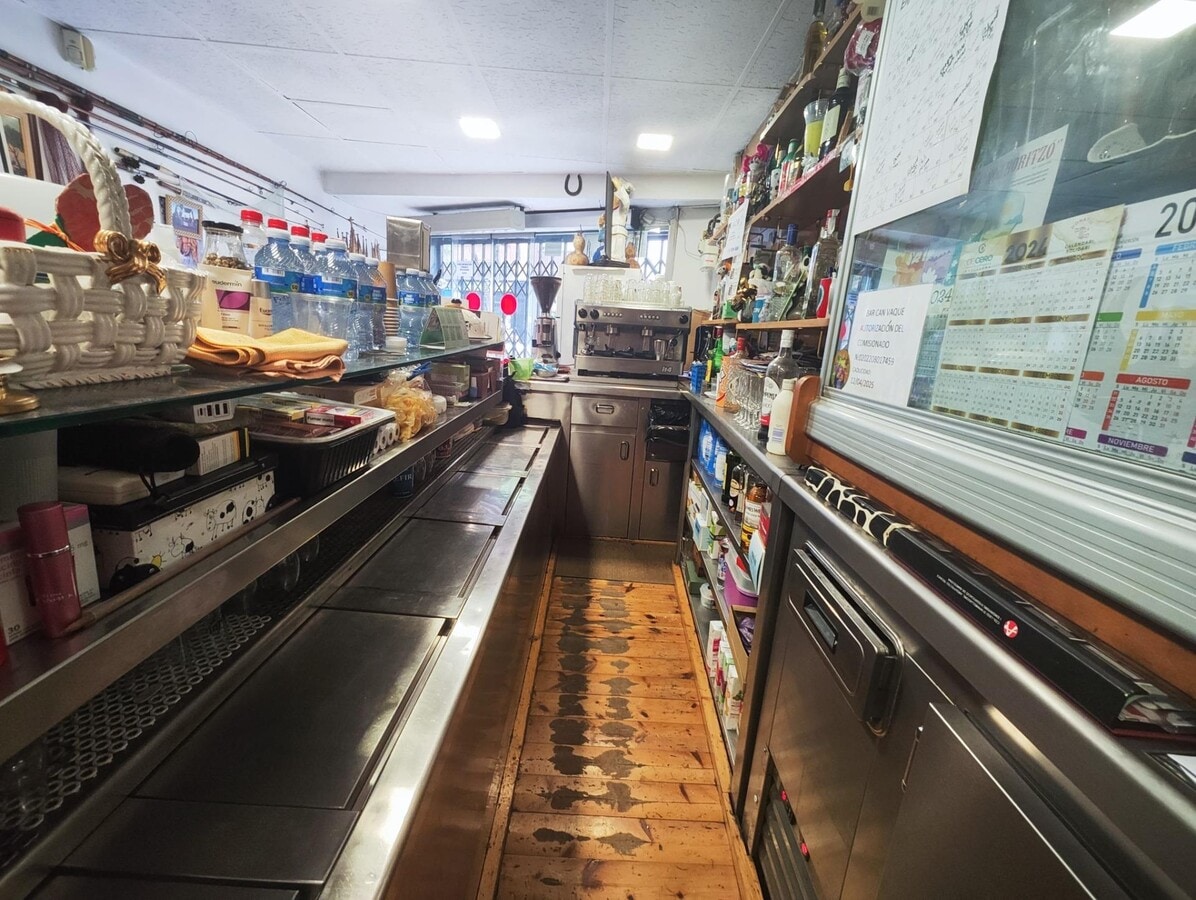 Barcelona, BAR 08027 -  -  - Foto del interior - Image 1 of 1