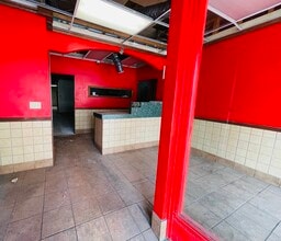 900-904 Penn Ave, Turtle Creek, PA en alquiler Foto del interior- Imagen 2 de 10