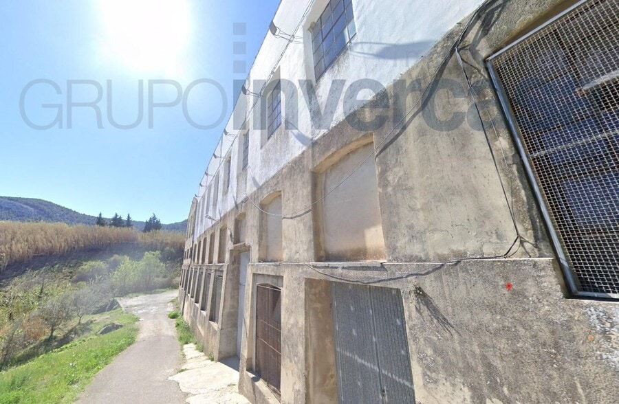 Nave en Bocairent en venta - Foto del edificio - Imagen 2 de 6