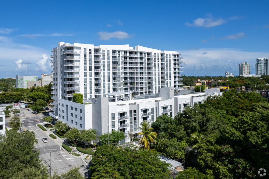 2700 SW 27th Ave, Miami, FL en alquiler - Foto principal - Imagen 1 de 12