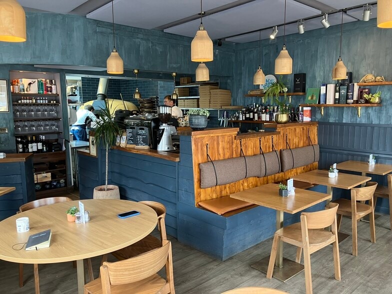 21 Bank St, Cromarty en venta - Foto del edificio - Imagen 3 de 7