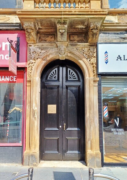 32-32D High St, Paisley en alquiler - Foto del edificio - Imagen 2 de 8