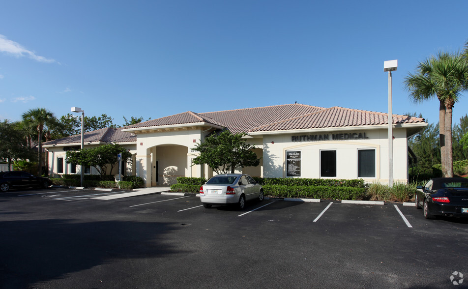 2741 Executive Park Dr, Weston, FL en alquiler - Foto del edificio - Imagen 1 de 15