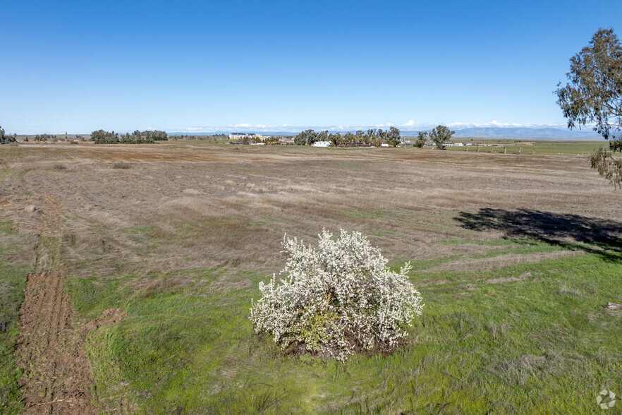 Branford Point, Merced, CA en venta - Foto del edificio - Imagen 3 de 11