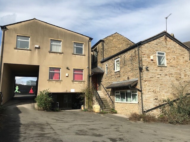 21 Old Leeds Rd, Huddersfield en venta - Foto del edificio - Imagen 2 de 3
