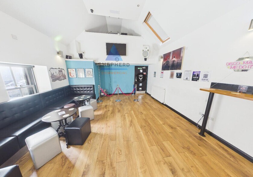 48 Market St, Montrose en venta - Foto del edificio - Imagen 2 de 8