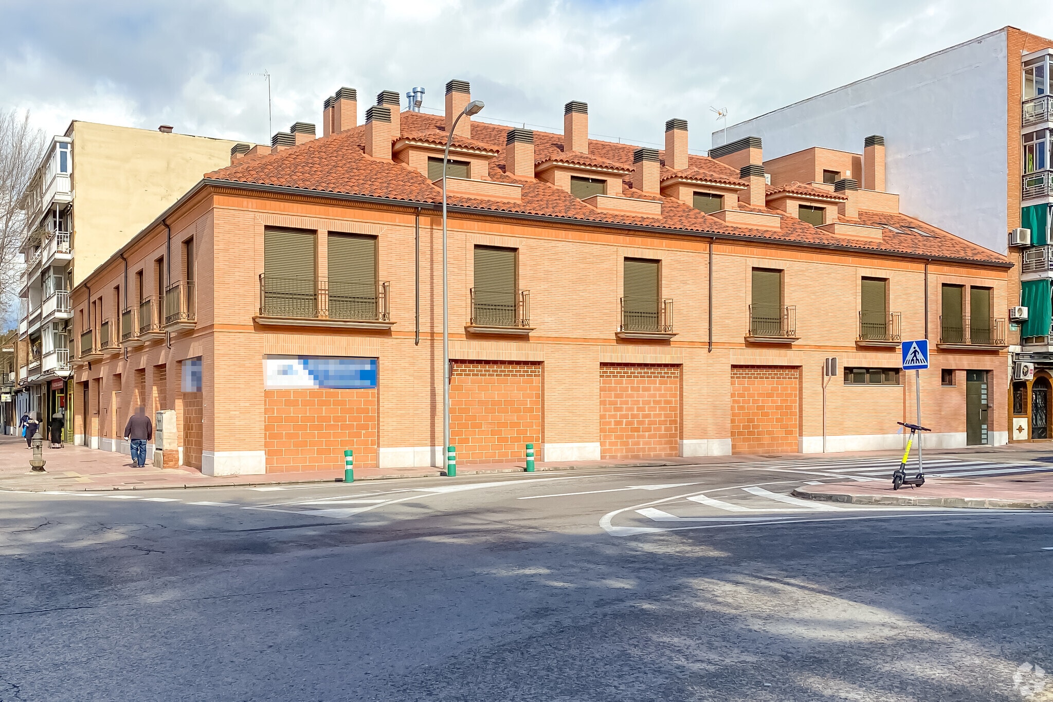 Paseo Val, 1, Alcalá de Henares, Madrid en alquiler Foto principal- Imagen 1 de 3