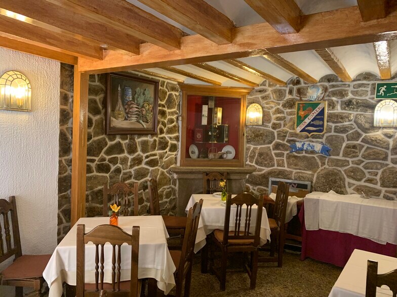 Edificio residencial en San Lorenzo de El Escorial, Madrid en venta - Foto del interior - Imagen 3 de 7