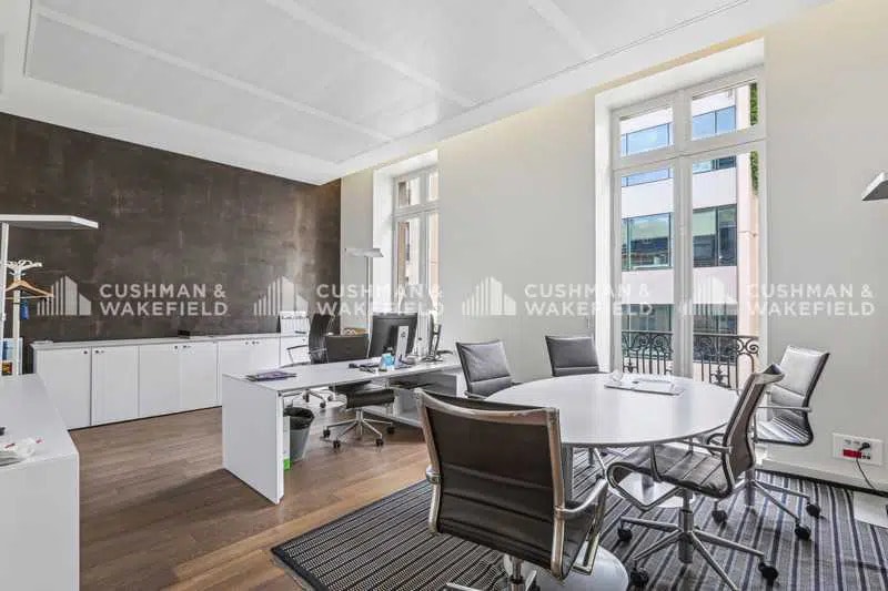 48 Rue La Pérouse, Paris en alquiler Foto del interior- Imagen 1 de 2