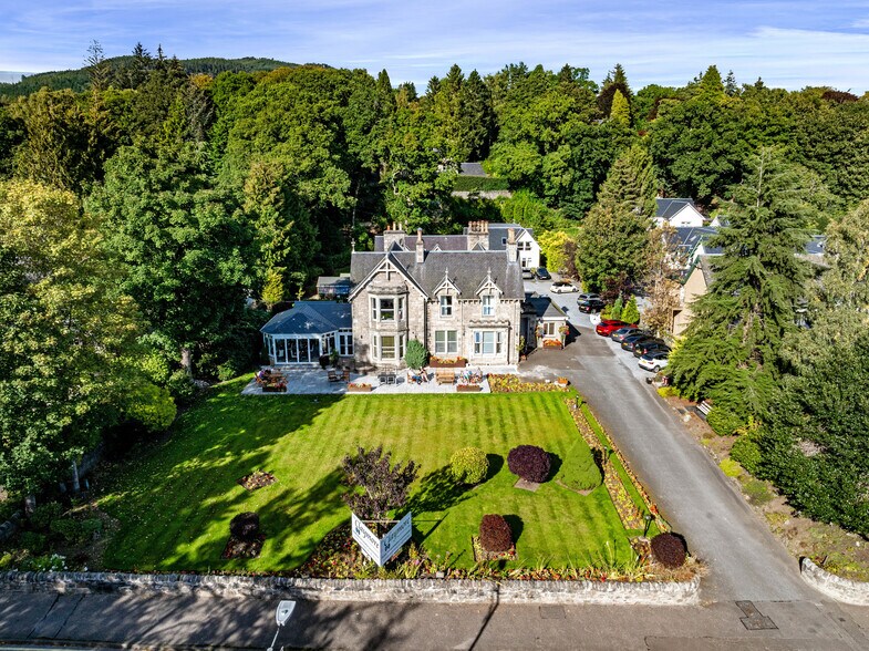 162 Atholl Rd, Pitlochry en venta - Foto del edificio - Imagen 2 de 14