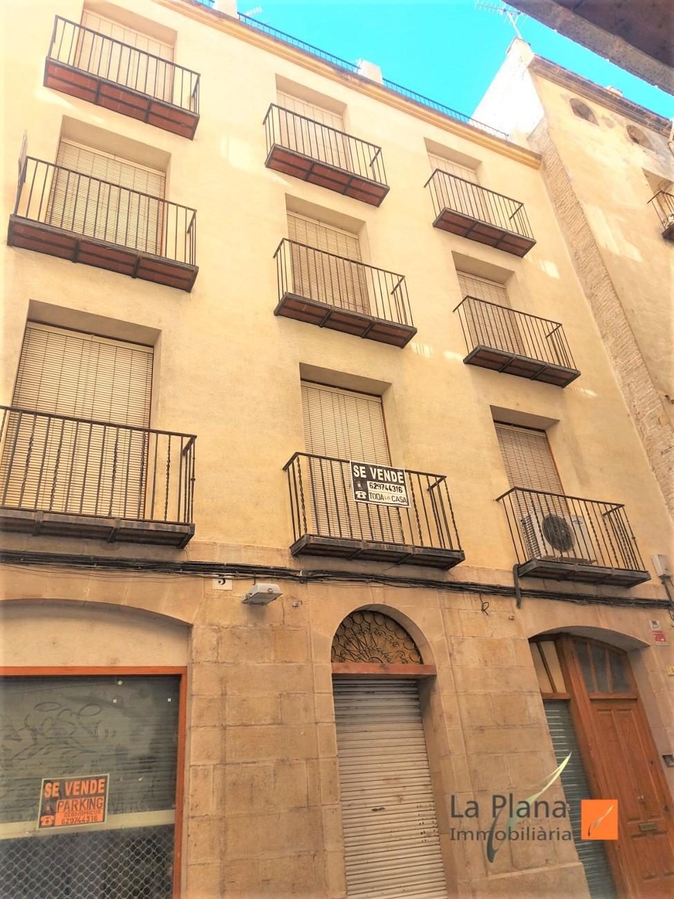 Edificio residencial en Tortosa, Tarragona en venta Foto del edificio- Imagen 1 de 10