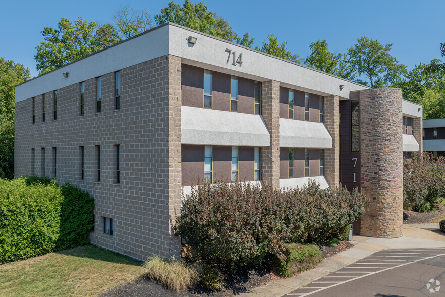 716 N Bethlehem Pike, Lower Gwynedd, PA en alquiler - Foto del edificio - Imagen 1 de 16