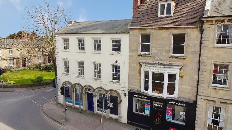 10-10a Market Pl, Sleaford en alquiler - Foto del edificio - Imagen 3 de 4