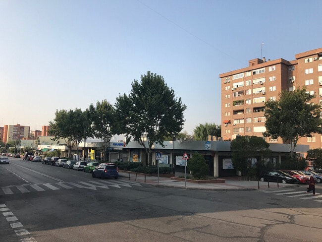 Más detalles de Calle Portugal, 33, Fuenlabrada - Local en venta
