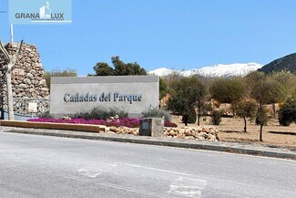 Más detalles de Nevada, 4, Dílar - Terreno en venta