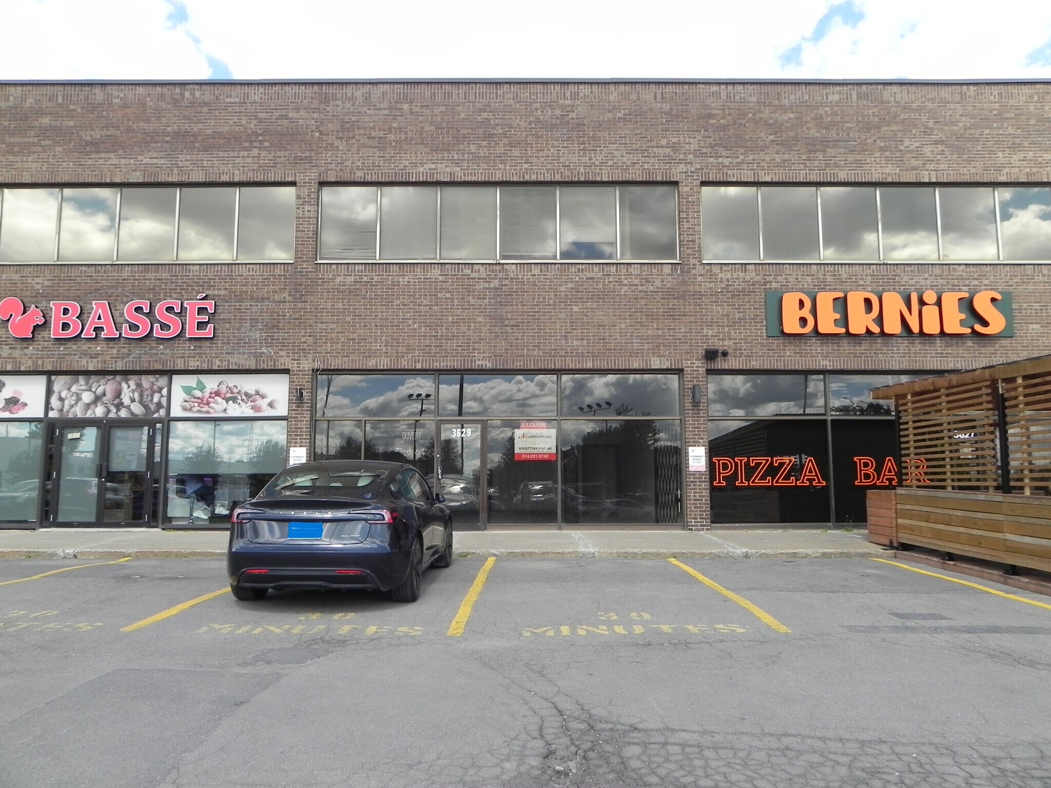 3627-3645 Boul Des Sources, Dollard-des-Ormeaux, QC en venta Foto del edificio- Imagen 1 de 1