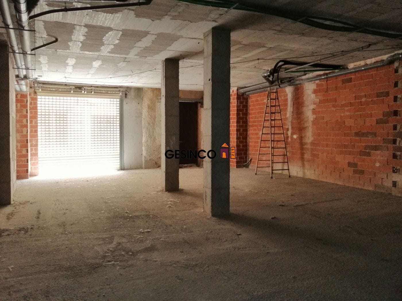Local en València en venta Foto del edificio- Imagen 1 de 3