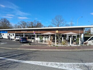 Más detalles de 2 Rue Jean Monnet, Lons - Local en alquiler