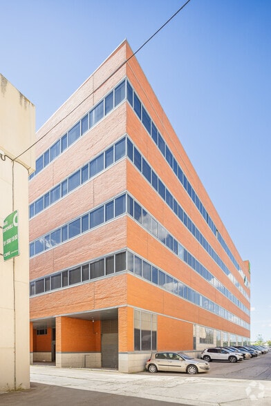 Calle de Mario Roso de Luna, 29, Madrid, Madrid en venta - Foto del edificio - Imagen 2 de 5