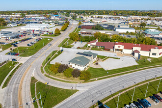 3709 N Harrison St, Davenport, IA - vista aérea  vista de mapa - Image1