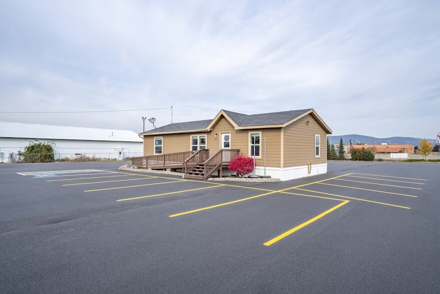 19117 E Broadway Ave, Spokane Valley, WA en alquiler - Foto del edificio - Imagen 2 de 14