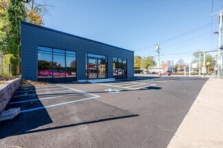 Más detalles de 304 Larkfield Rd, East Northport, NY - Local en venta