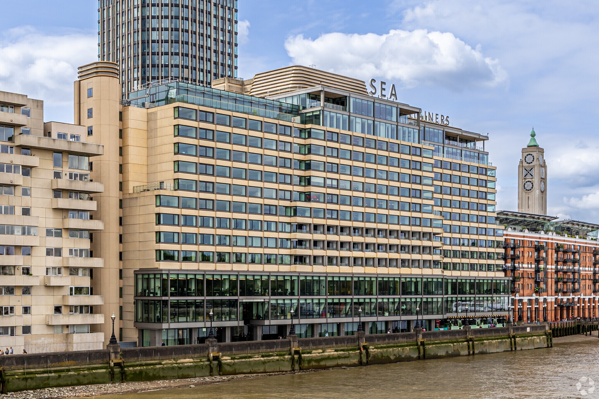 18-22 Upper Ground, London en alquiler Foto principal- Imagen 1 de 11