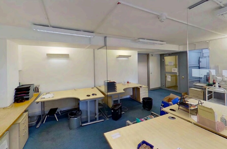 278-280 Balham High Rd, London en venta - Foto del interior - Imagen 2 de 6