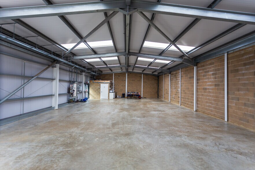 Maybank Business Park, London en alquiler - Foto del interior - Imagen 3 de 5