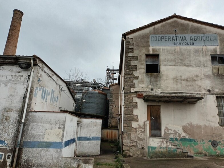 Nave en Banyoles, Gerona en venta - Foto del edificio - Imagen 2 de 15