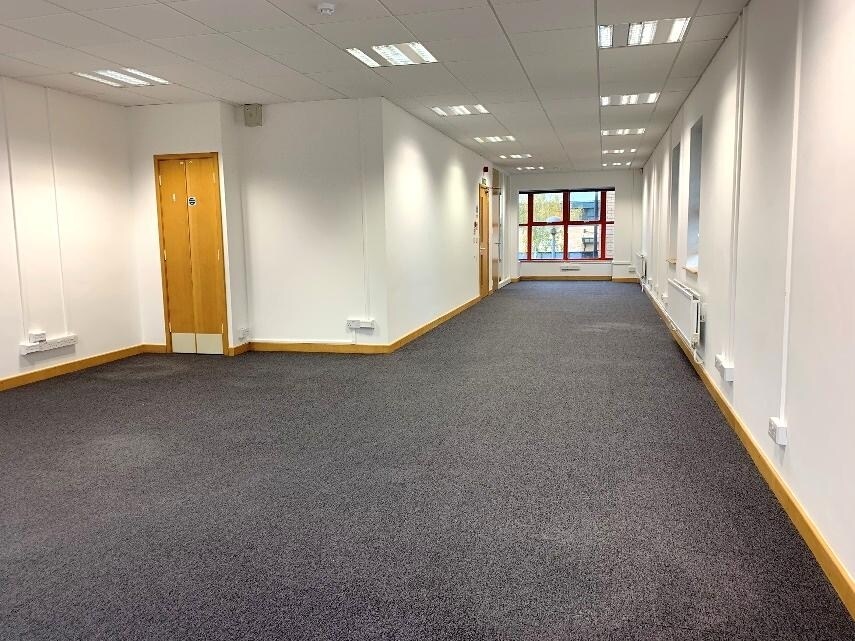 Trust Ct, Histon, CAM CB24 9PW - Unidad Unit 1 - - Foto del interior - Image 1 of 7