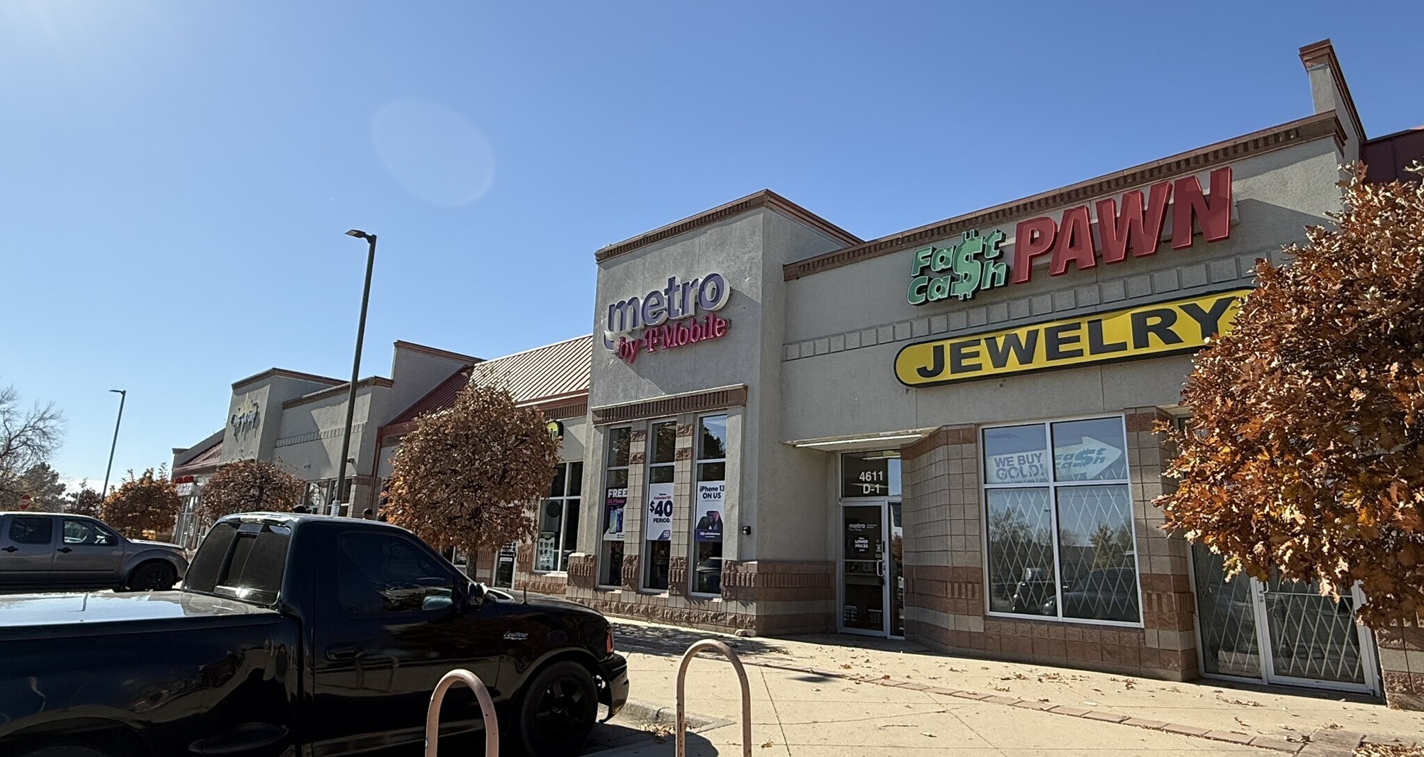 Peoria Street Plaza cartera de 3 inmuebles en venta en LoopNet.es Foto del edificio- Imagen 1 de 17